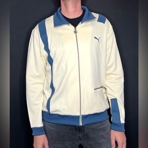 PUMA, Off-White Sweatshirt, with Muted Navy Blue Accents, Size XL